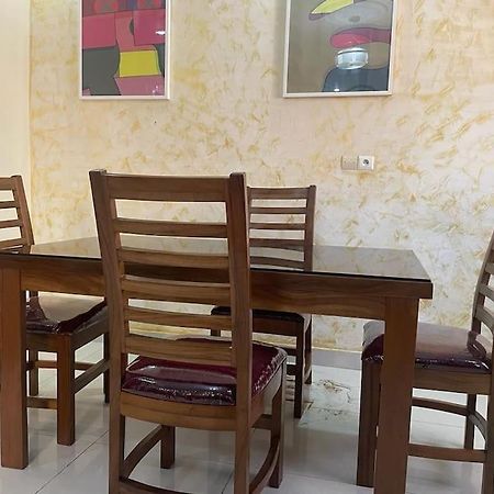 Appartement A Residence Mamouja Dakar Bagian luar foto